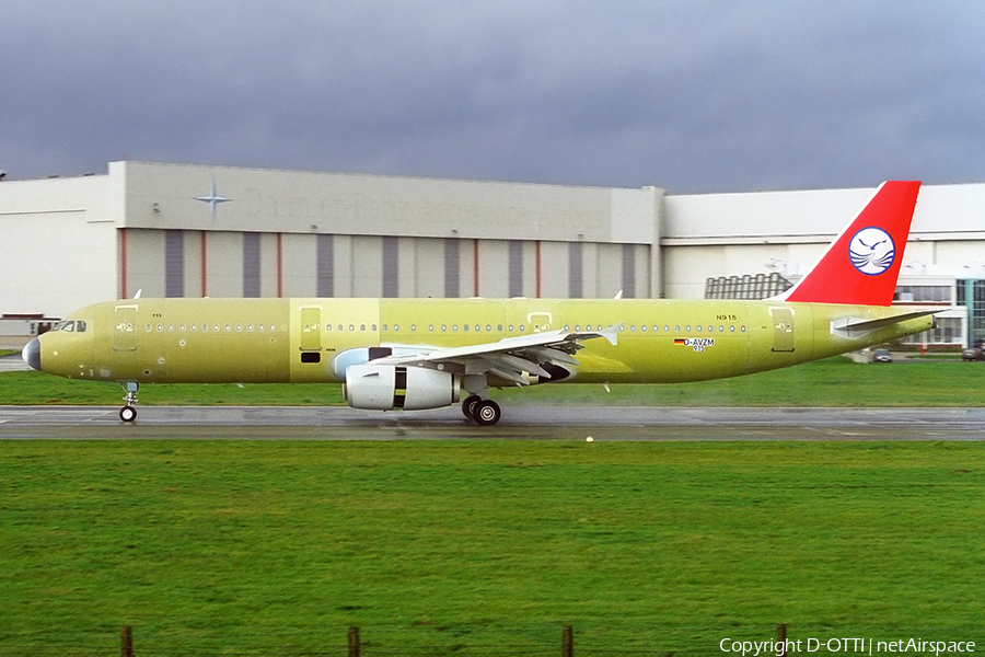 Sichuan Airlines Airbus A321-231 (D-AVZM) | Photo 367952