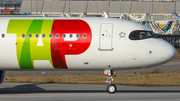 TAP Air Portugal Airbus A321-251NX (D-AVZM) at  Hamburg - Finkenwerder, Germany