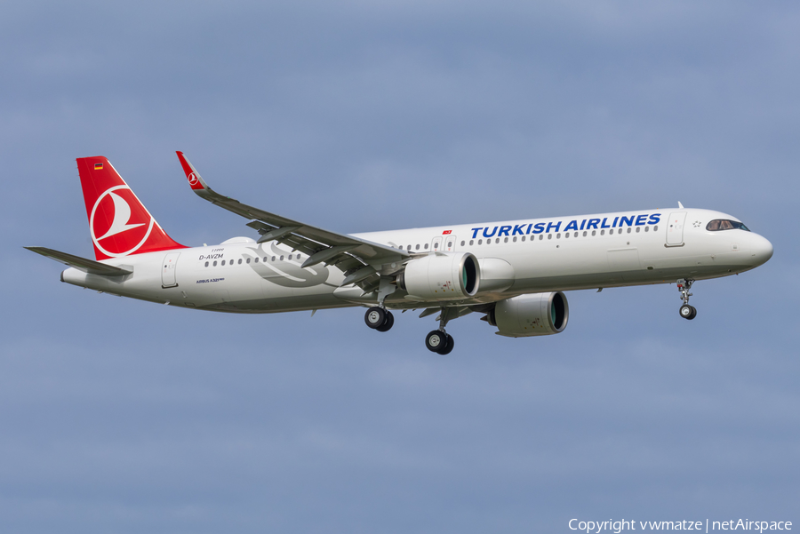 Turkish Airlines Airbus A321-271NX (D-AVZM) | Photo 633398