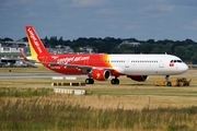 VietJet Air Airbus A321-211 (D-AVZO) at  Hamburg - Finkenwerder, Germany
