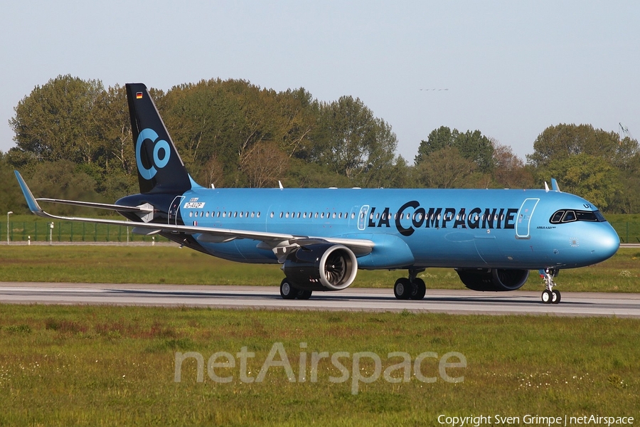 La Compagnie Airbus A321-251NX (D-AVZP) | Photo 319555