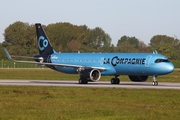 La Compagnie Airbus A321-251NX (D-AVZP) at  Hamburg - Finkenwerder, Germany