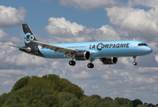 La Compagnie Airbus A321-251NX (D-AVZP) at  Hamburg - Finkenwerder, Germany