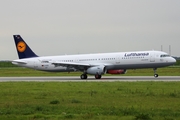 Lufthansa Airbus A321-231 (D-AVZQ) at  Hamburg - Finkenwerder, Germany