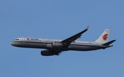 Air China Airbus A321-231 (D-AVZR) at  Hamburg - Fuhlsbuettel (Helmut Schmidt), Germany