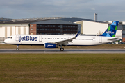 JetBlue Airways Airbus A321-231 (D-AVZS) at  Hamburg - Finkenwerder, Germany