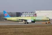 China Southern Airlines Airbus A321-211 (D-AVZT) at  Hamburg - Finkenwerder, Germany