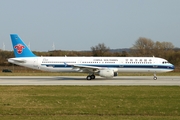 China Southern Airlines Airbus A321-211 (D-AVZT) at  Hamburg - Finkenwerder, Germany