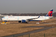 Delta Air Lines Airbus A321-211 (D-AVZT) at  Hamburg - Finkenwerder, Germany