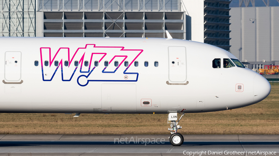 Wizz Air Airbus A321-231 (D-AVZU) | Photo 142848