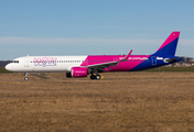 Wizz Air UK Airbus A321-271NX (D-AVZU) at  Hamburg - Finkenwerder, Germany