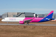 Wizz Air UK Airbus A321-271NX (D-AVZU) at  Hamburg - Finkenwerder, Germany