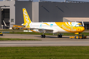 Scoot Airbus A321-271NX (D-AVZV) at  Hamburg - Finkenwerder, Germany