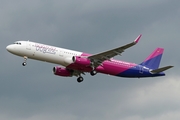 Wizz Air Airbus A321-231 (D-AVZV) at  Hamburg - Fuhlsbuettel (Helmut Schmidt), Germany