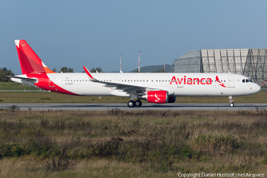 Avianca Airbus A321-211 (D-AVZY) | Photo 495072
