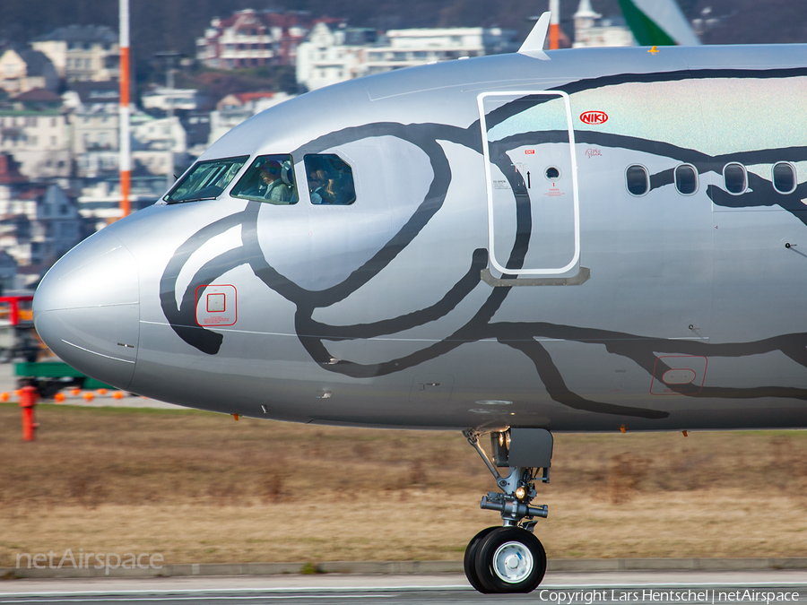 Niki Airbus A320-214 (D-AXAA) | Photo 424799
