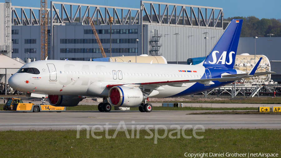 SAS - Scandinavian Airlines Airbus A320-251N (D-AXAC) | Photo 383628