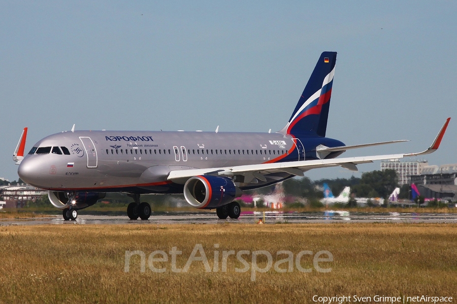 Aeroflot - Russian Airlines Airbus A320-214 (D-AXAI) | Photo 247626