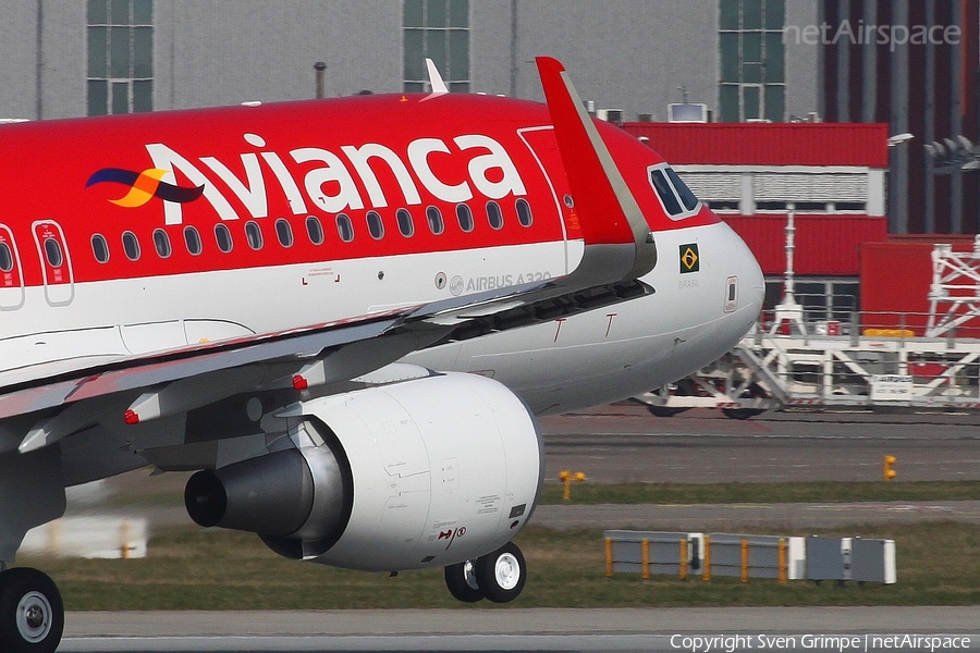 Avianca Brazil (Oceanair) Airbus A320-214 (D-AXAI) | Photo 44632