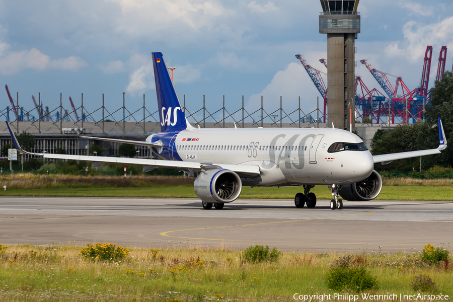 SAS - Scandinavian Airlines Airbus A320-251N (D-AXAK) | Photo 394357