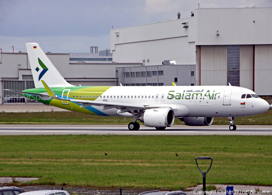 Salam Air Airbus A320-251N (D-AXAK) | Photo 362056