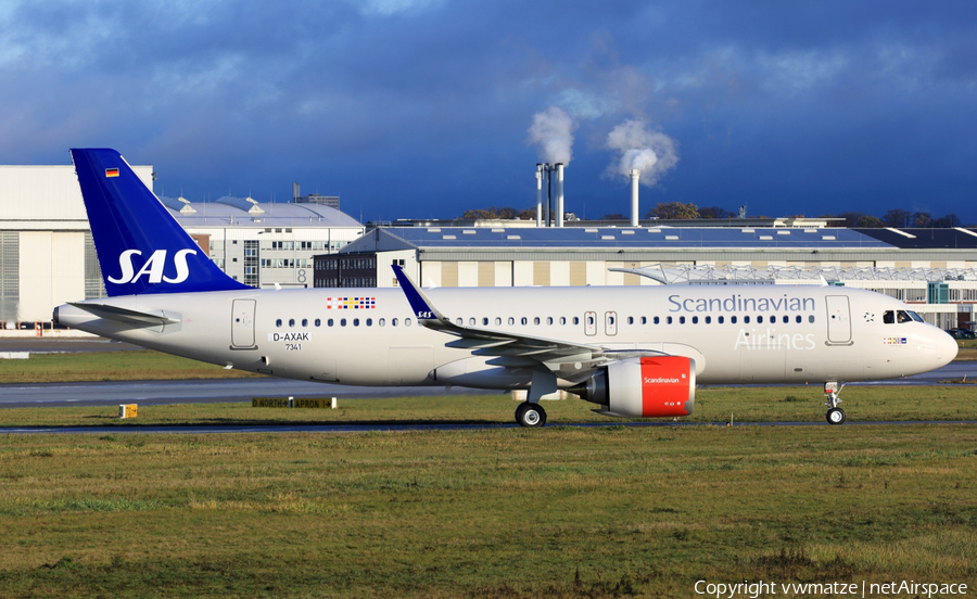 SAS - Scandinavian Airlines Airbus A320-251N (D-AXAK) | Photo 131263