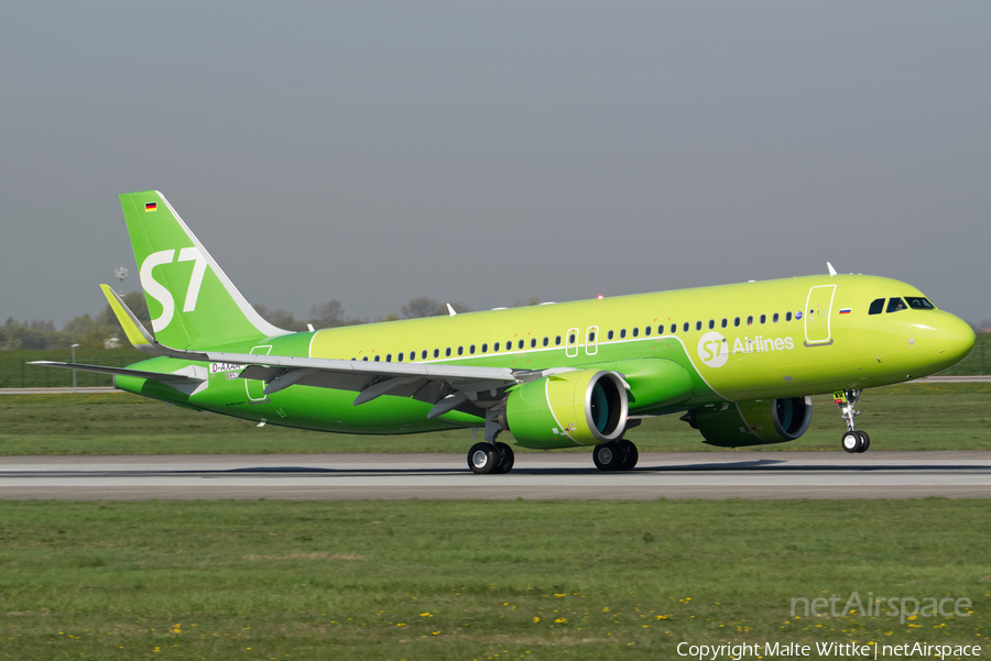 S7 Airlines Airbus A320-271N (D-AXAM) | Photo 394843