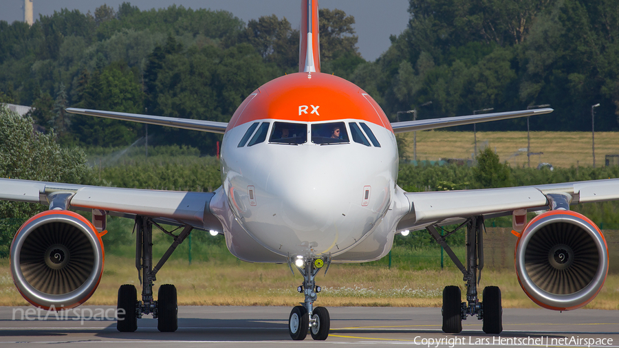 easyJet Airbus A320-214 (D-AXAM) | Photo 245863
