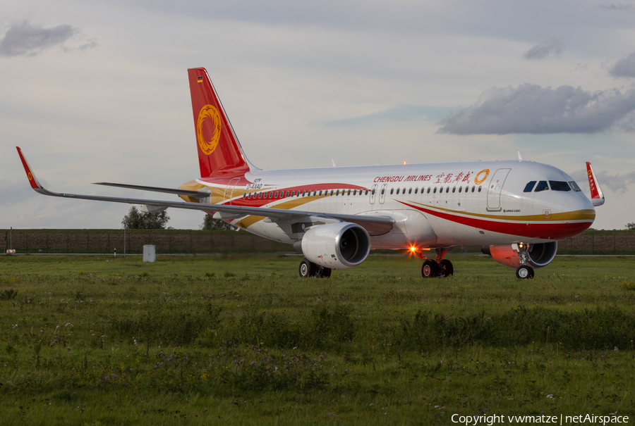 Chengdu Airlines Airbus A320-214 (D-AXAO) | Photo 405320