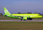 S7 Airlines Airbus A320-271N (D-AXAS) at  Hamburg - Finkenwerder, Germany