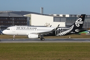 Air New Zealand Airbus A320-232 (D-AXAU) at  Hamburg - Finkenwerder, Germany