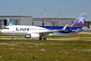 LAN Airlines Airbus A320-214 (D-AXAY) at  Hamburg - Finkenwerder, Germany