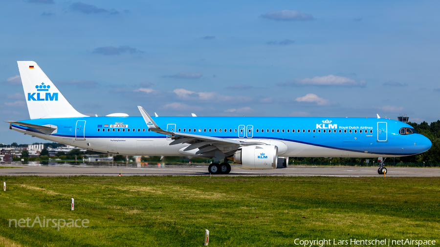 KLM - Royal Dutch Airlines Airbus A321-252NX (D-AXXQ) | Photo 633801
