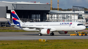 LATAM Airlines Brasil Airbus A321-271NX (D-AYAA) at  Hamburg - Finkenwerder, Germany