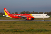 VietJet Air Airbus A321-271NX (D-AYAA) at  Hamburg - Finkenwerder, Germany