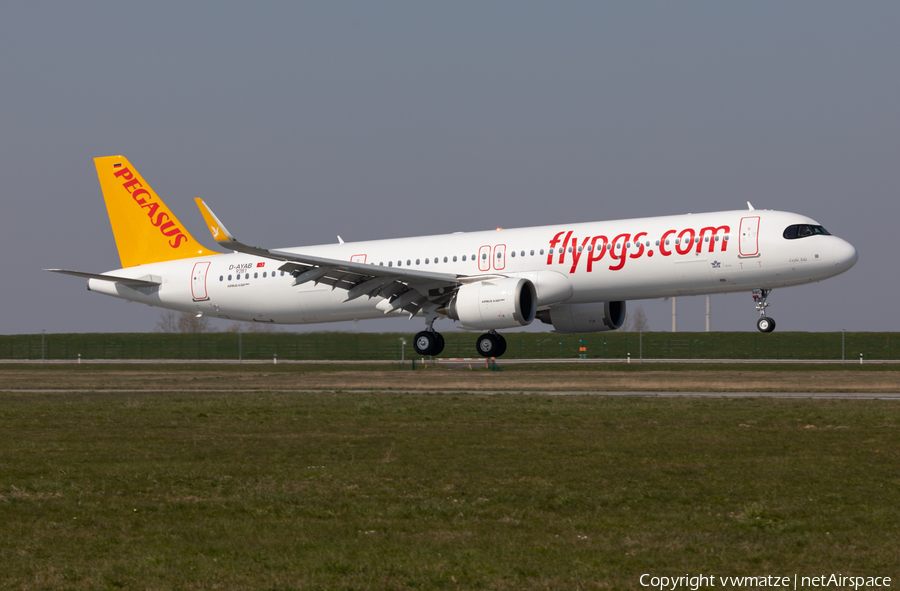 Pegasus Airlines Airbus A321-251NX (D-AYAB) | Photo 378850