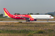 VietJet Air Airbus A321-211 (D-AYAC) at  Hamburg - Finkenwerder, Germany