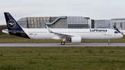 Lufthansa Airbus A321-271NX (D-AYAD) at  Hamburg - Finkenwerder, Germany