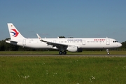 China Eastern Airlines Airbus A321-211 (D-AYAE) at  Hamburg - Fuhlsbuettel (Helmut Schmidt), Germany