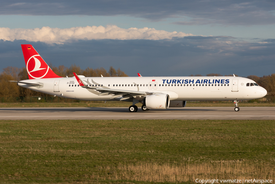 Turkish Airlines Airbus A321-271NX (D-AYAE) | Photo 442359