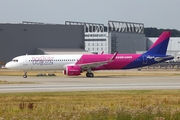 Wizz Air Airbus A321-271NX (D-AYAE) at  Hamburg - Finkenwerder, Germany