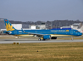 Vietnam Airlines Airbus A321-272N (D-AYAF) at  Hamburg - Finkenwerder, Germany