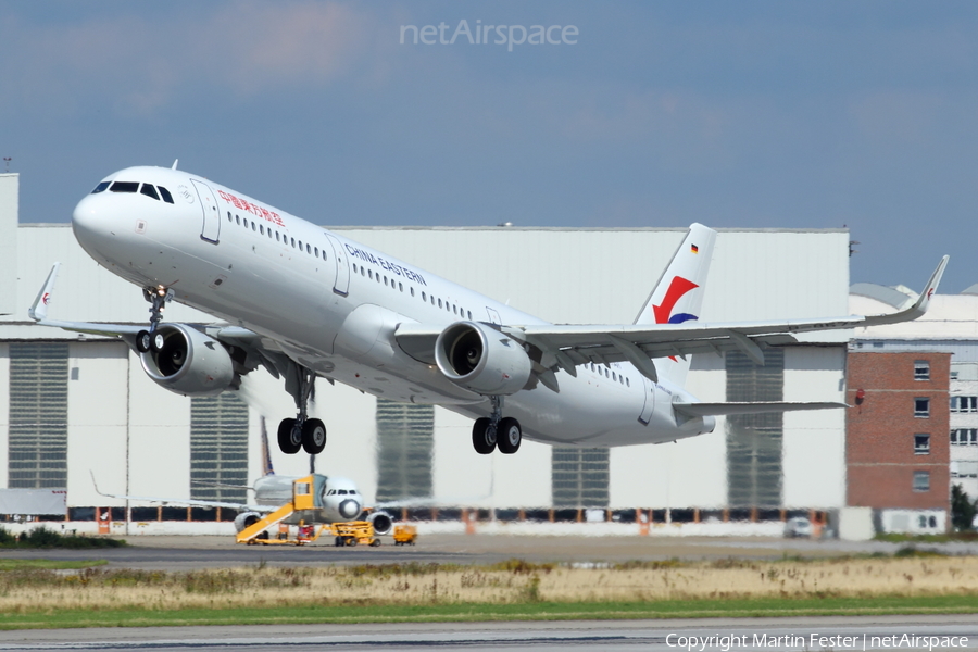 China Eastern Airlines Airbus A321-211 (D-AYAH) | Photo 117703