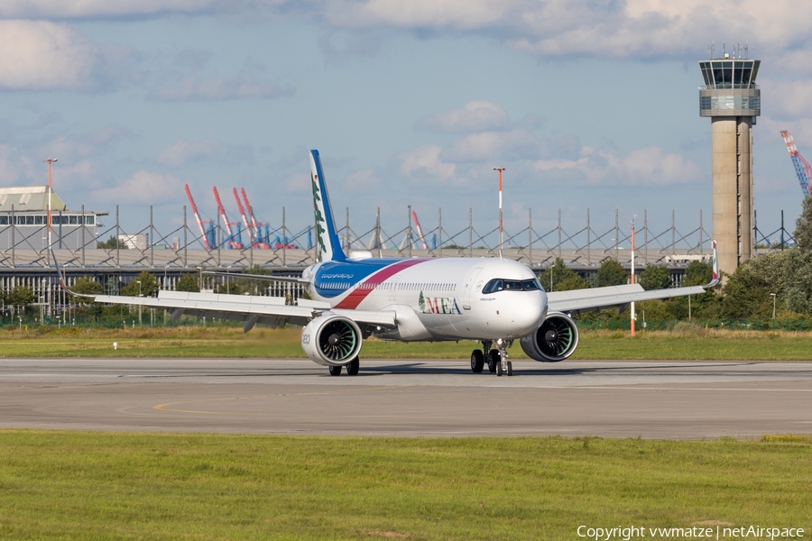 MEA - Middle East Airlines Airbus A321-271NX (D-AYAH) | Photo 395334