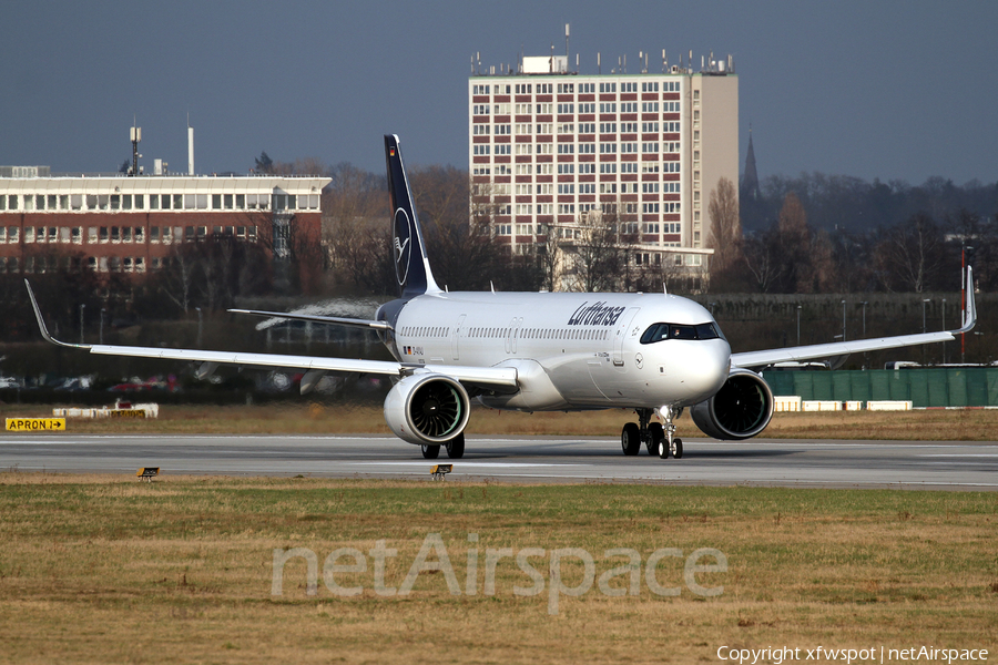 Lufthansa Airbus A321-271NX (D-AYAJ) | Photo 438669