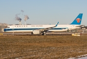 China Southern Airlines Airbus A321-253NX (D-AYAL) at  Hamburg - Finkenwerder, Germany