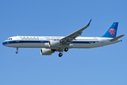 China Southern Airlines Airbus A321-253N (D-AYAQ) at  Hamburg - Fuhlsbuettel (Helmut Schmidt), Germany