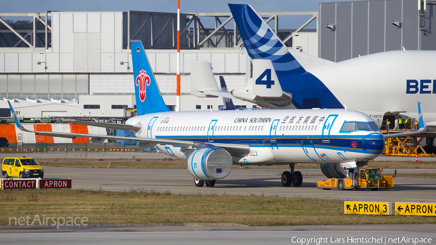 China Southern Airlines Airbus A321-253N (D-AYAQ) | Photo 293855