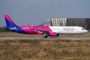 Wizz Air Airbus A321-231 (D-AYAQ) at  Hamburg - Finkenwerder, Germany