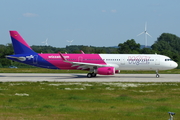 Wizz Air Airbus A321-231 (D-AYAT) at  Hamburg - Finkenwerder, Germany